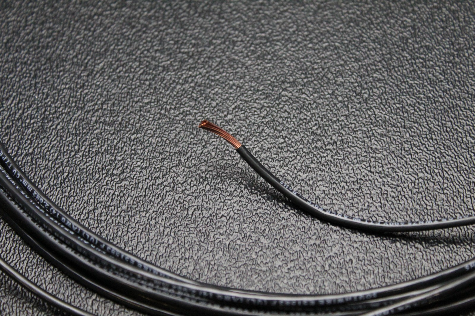 14 GAUGE THHN WIRE STRANDED PICK 3 COLORS 25 FT EACH THWN 600V CABLE AWG