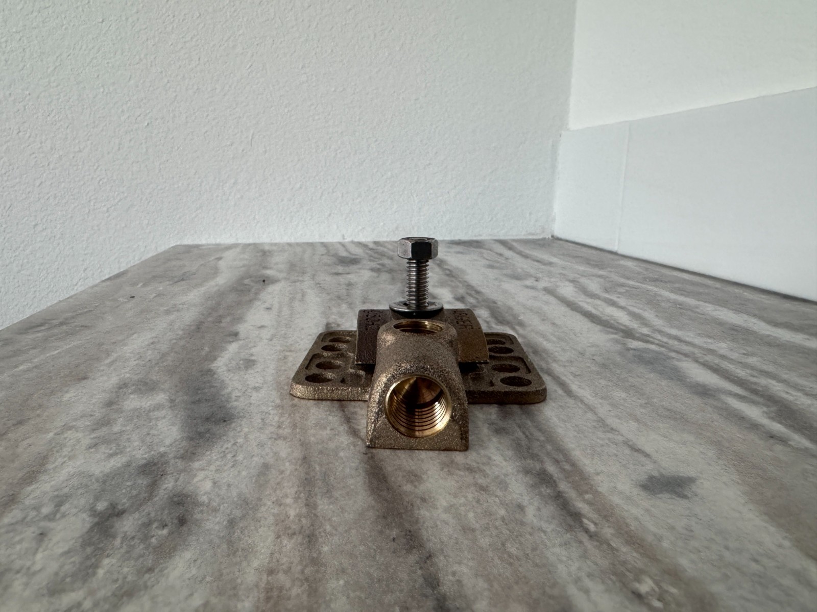 Harger CUBU58I, Bronze, Copper, 5/8″ Threaded, Universal Air Terminal Base, 1 pc