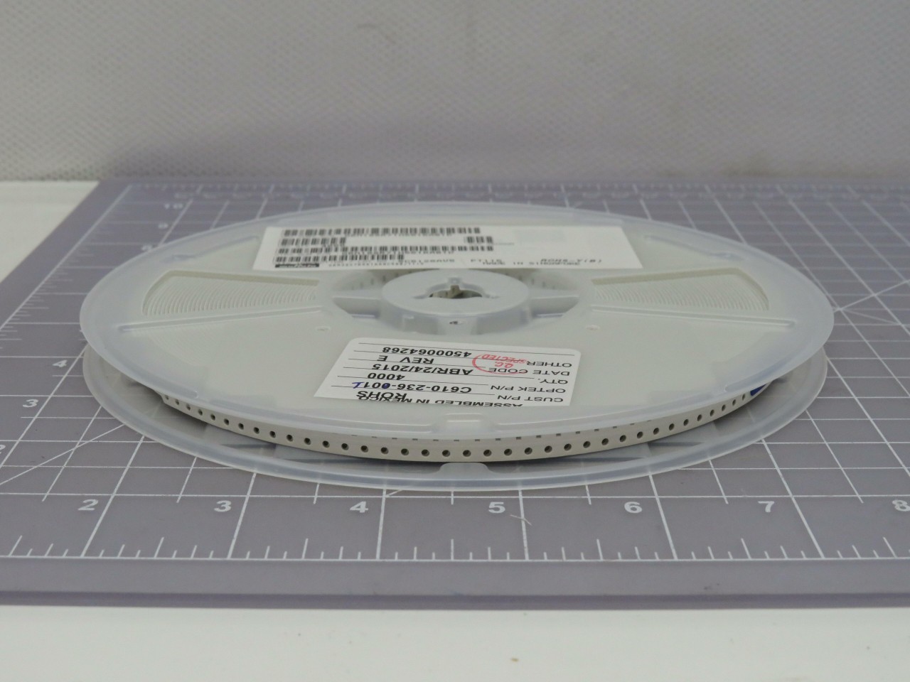 LOT OF 4000 MURATA ELECTRONICS GRM188R71H561KA01D C610-236-6011 MULTILAYER CERAM