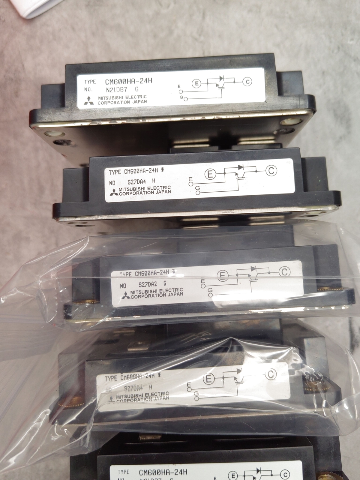 1PCS NEW CM600HA-24H IGBT MODULE CM600HA24H