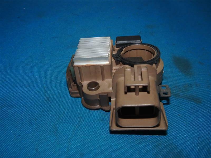 Ford Z599-18-W70 Z59918W70 Regulator Voltage New 30 Days Warranty Fast Shipping