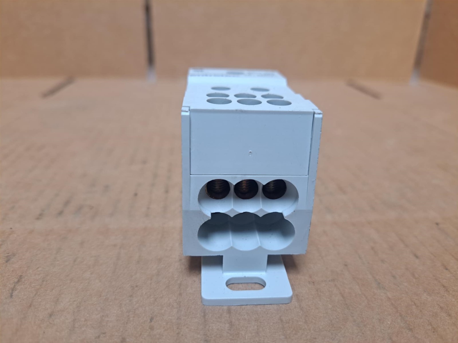 Entrelec Distribution Terminal Part No. BRU 160 600V 160A