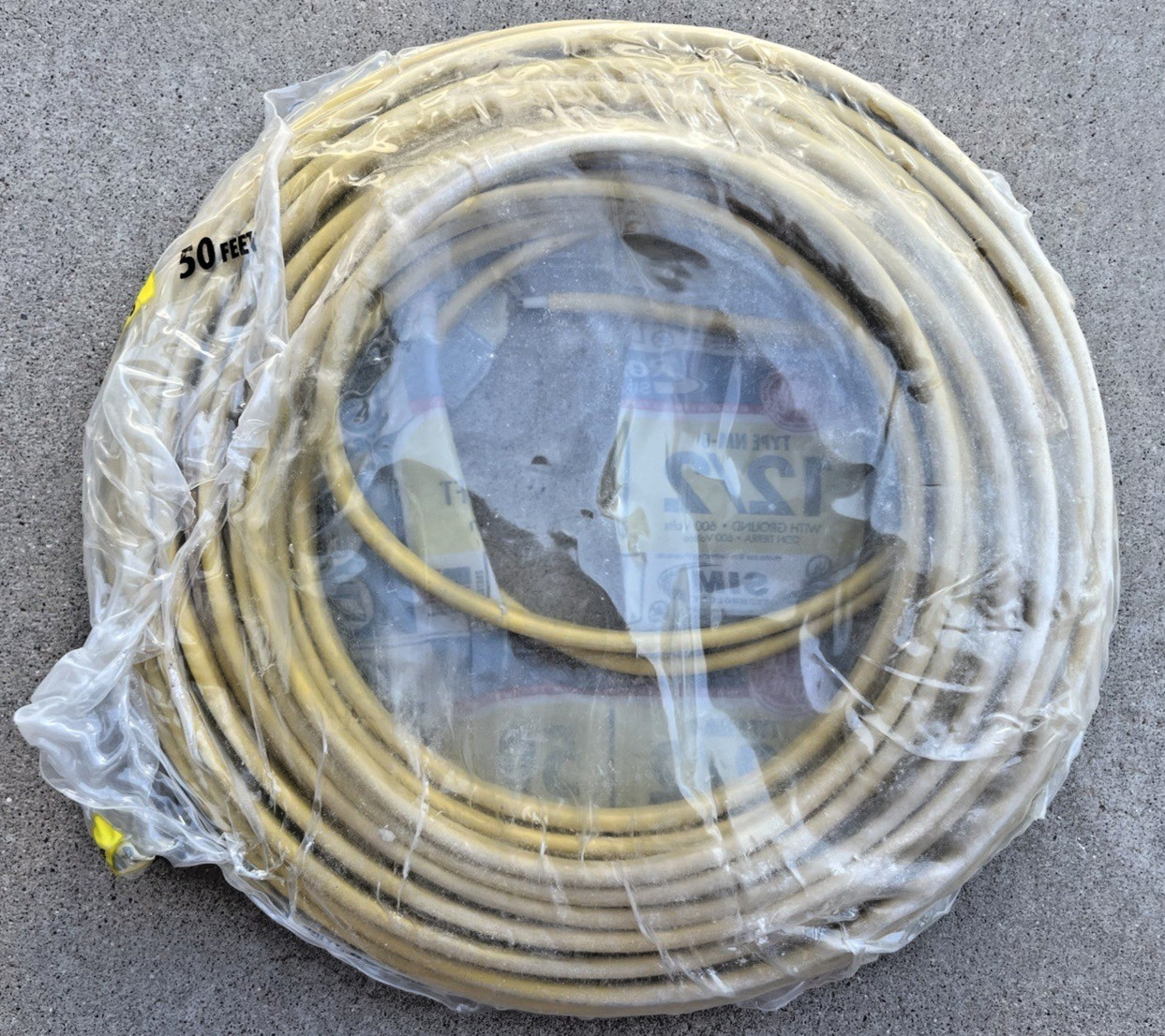 Southwire 39.6 FEET AWG 12/2 w/ground Romex SIMpull 600V NM-B residential indoor