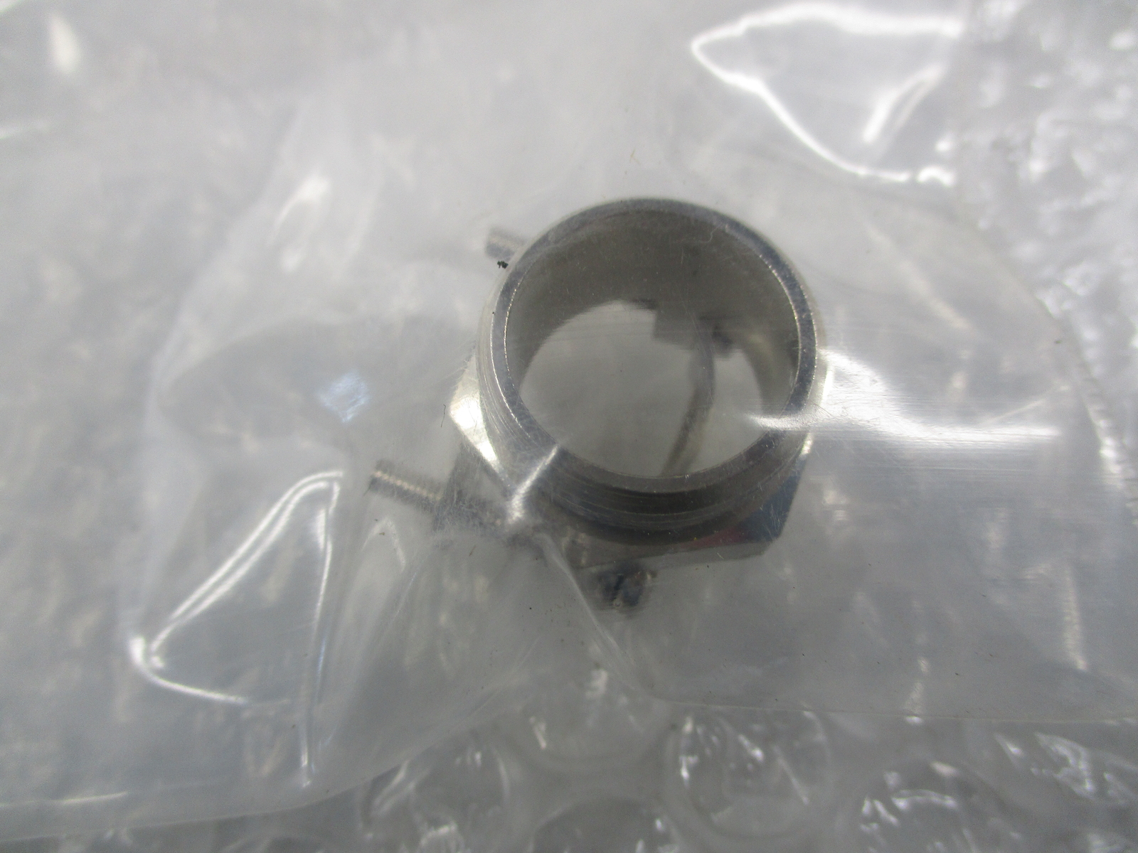 INDUSTRIAL SPARE 711296 STRAIN RELIEF NSMP