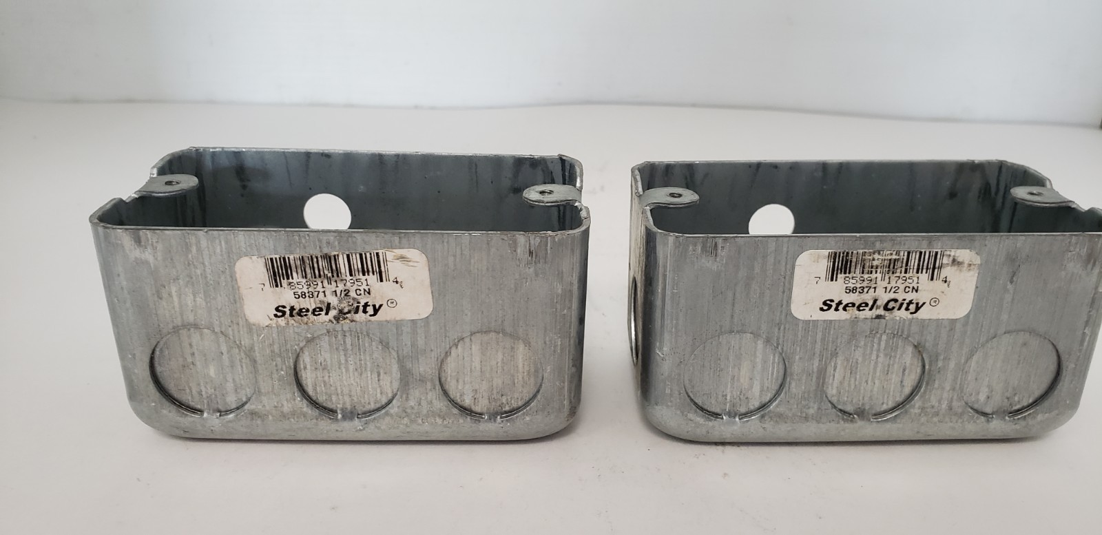 STEEL CITY 58371 1/2 CN ELECTRICAL BOX, 4″x2-1/8″x2-1/8″, STEEL (LOT OF 2) NNB