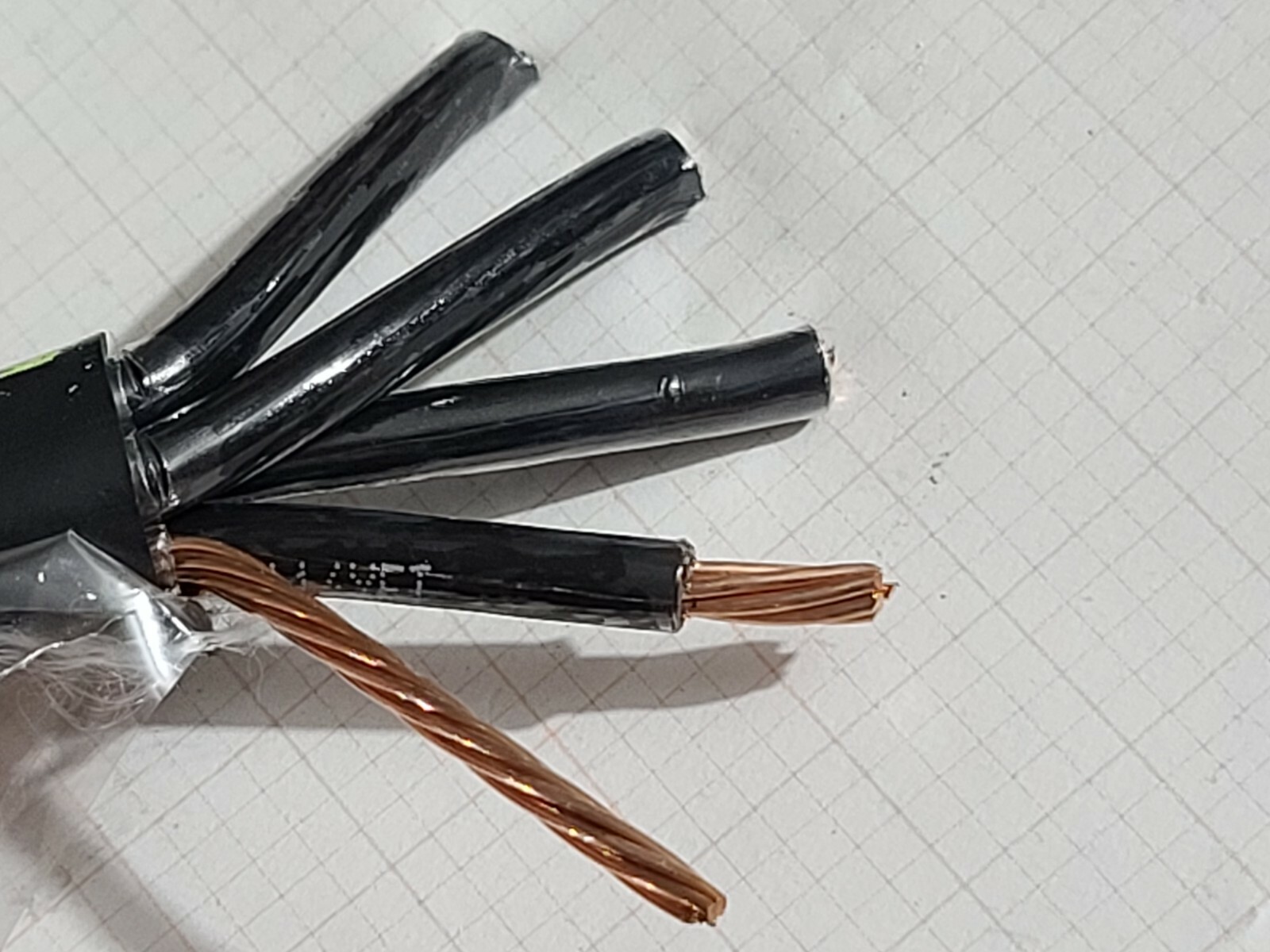 ADC 8/4C + #10 Ground TC-ER THHN/THWN Inners Power/Control Tray Cable 600V /10ft
