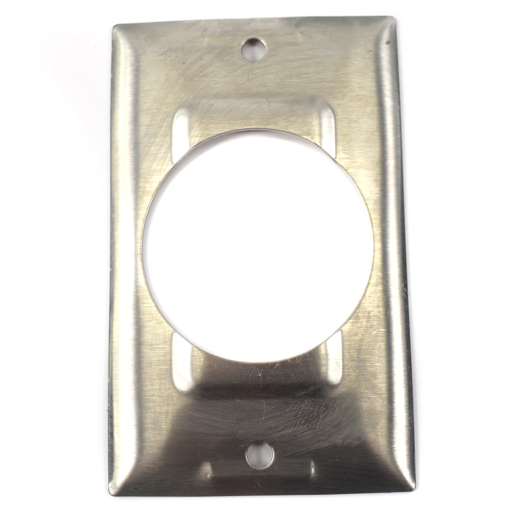 Crouse-Hinds 1/2″ FS1 Cast Iron Outlet Box w/ Hubbell 3P4W 50A 250V Receptacle
