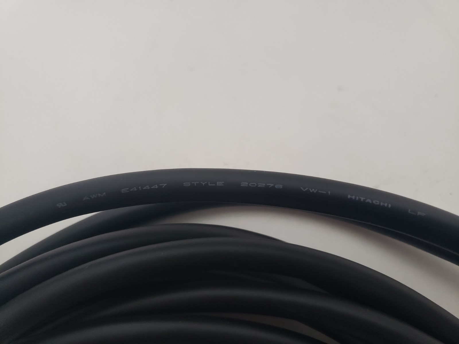 HITACHI AWM E41447 STYLE 20276 VW-1 CABLE 17 FEET LONG, NIB