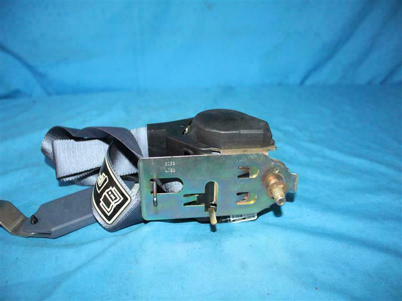 Ford XC2Z-15611B08-AAB XC2Z15611B08AAB Seat Belt NEW NOB