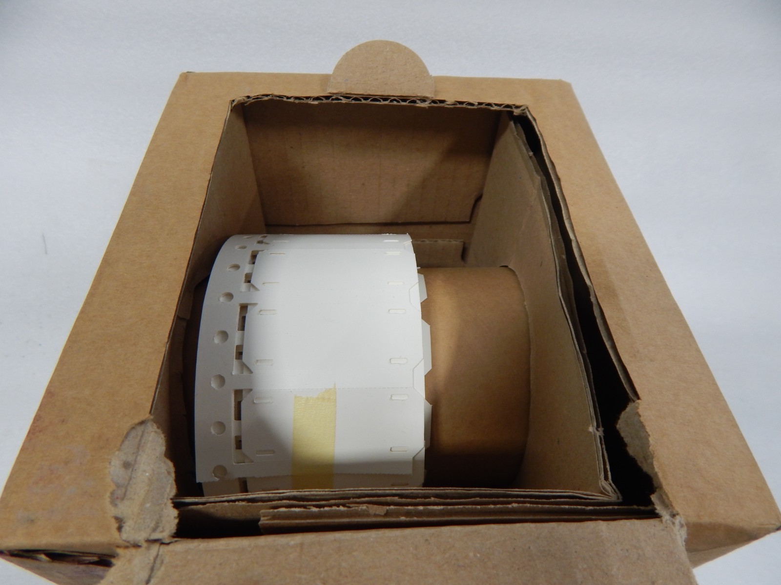 Raychem Cable Markers Printable Tie CrossLinked Polyolefin White CM-SCE-1/2-4H-9