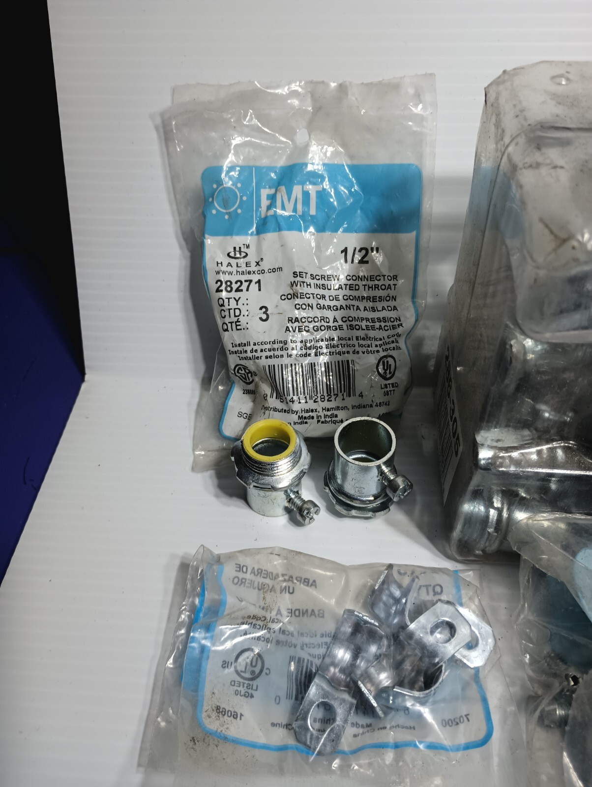 Halex Lot Of 1/2″ EMT Flex Electrical Connectors Clamps Strap Couple Screw New