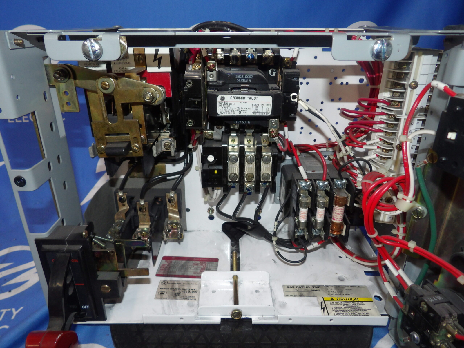 General Electric Model 8000 Type FVNR 1 HP 3PH 480V Size 1 CR306C0**ACDT Fus…