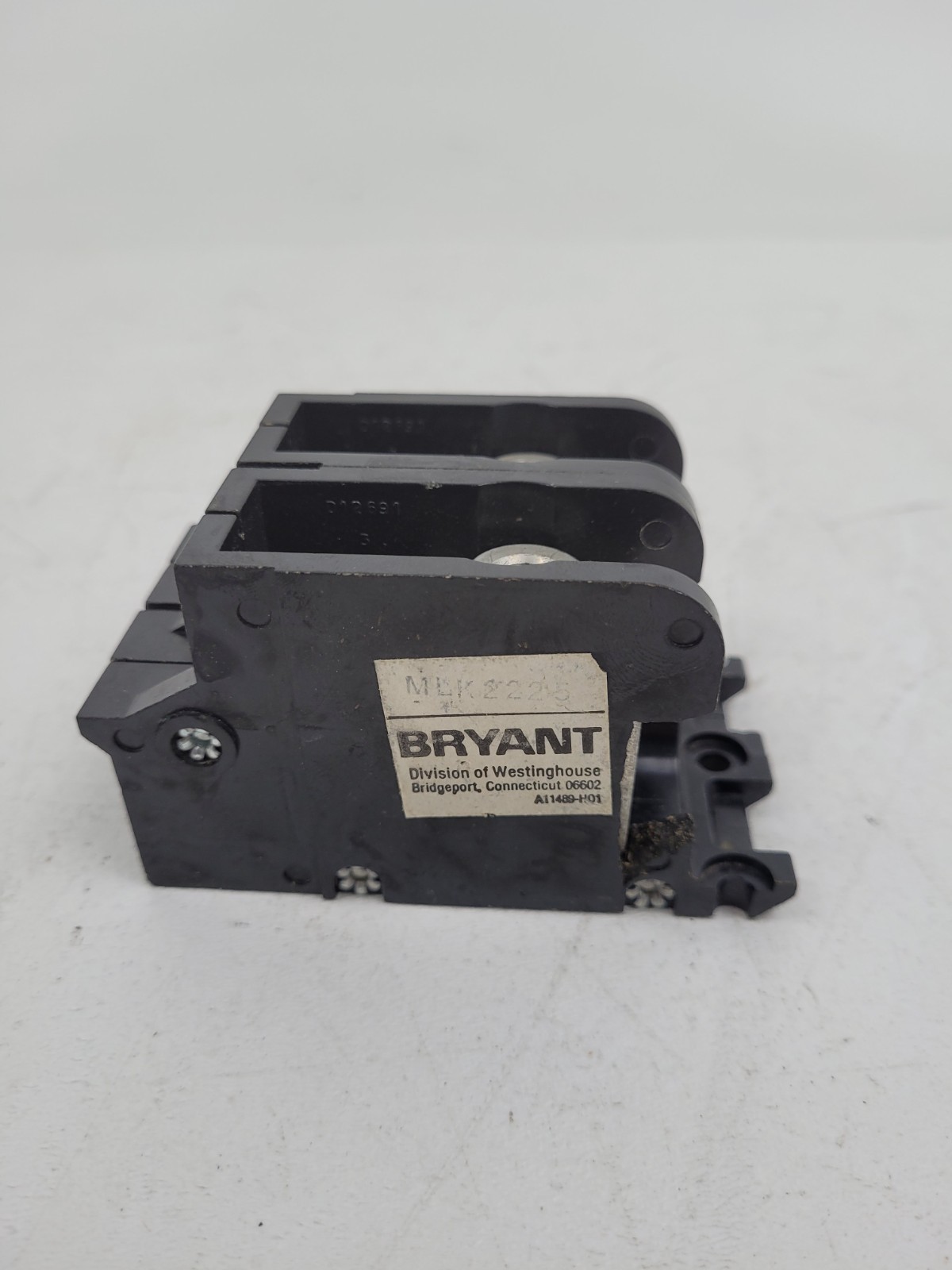 MLK2225 Bryant Plug on Lugs – Next Day Option – Flaw