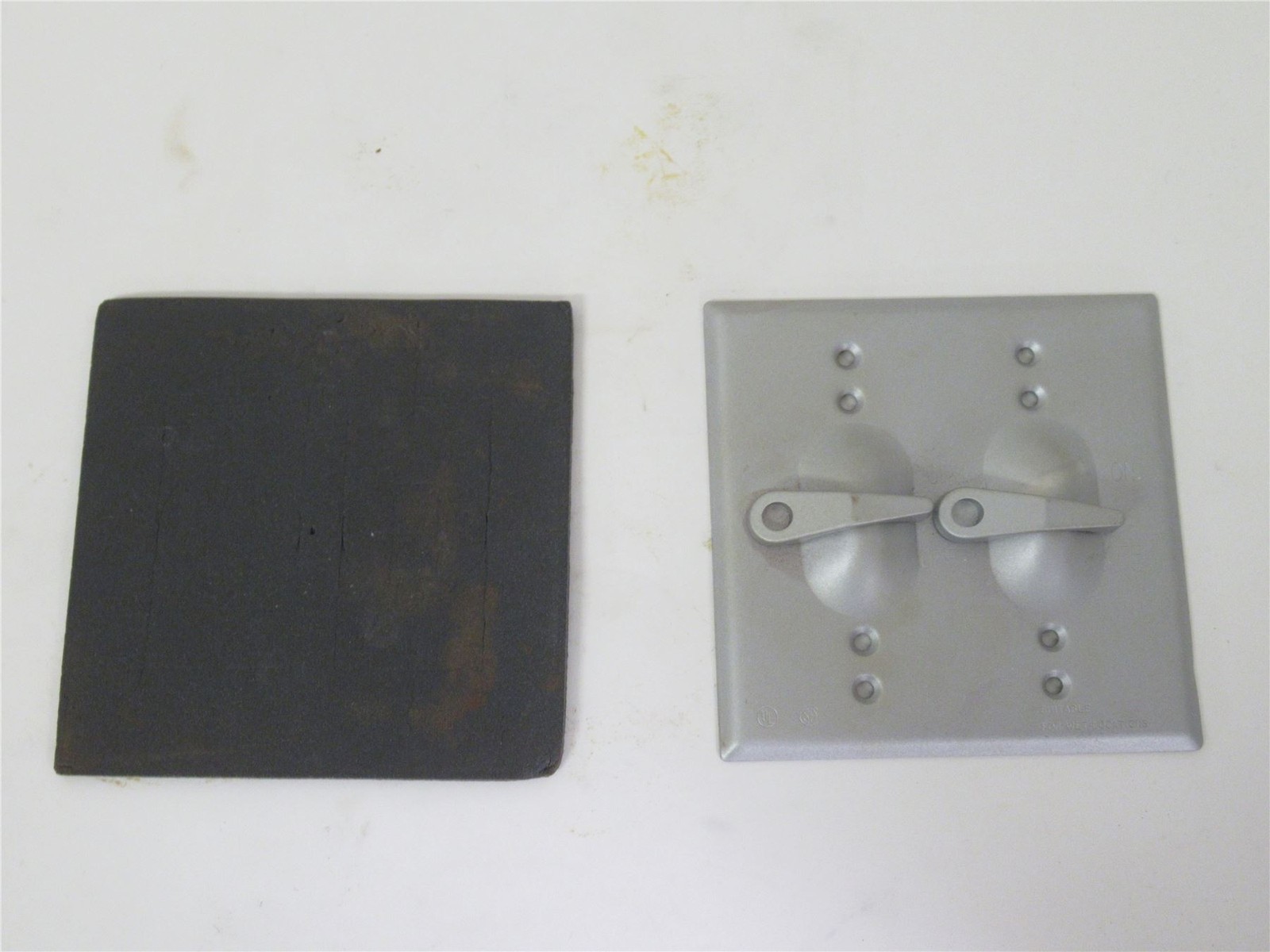 230037 New-No Box; Red Dot 2CCT-1 DryTite Outlet Cover; (2) Switch 1-Pole
