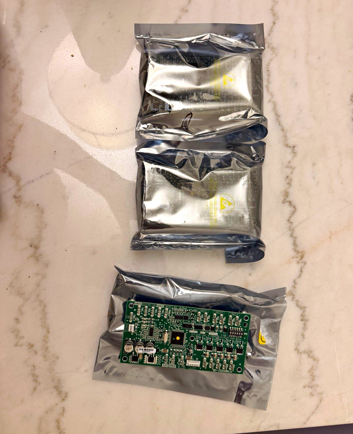 1 Circuit Board Replacement, BRD04939