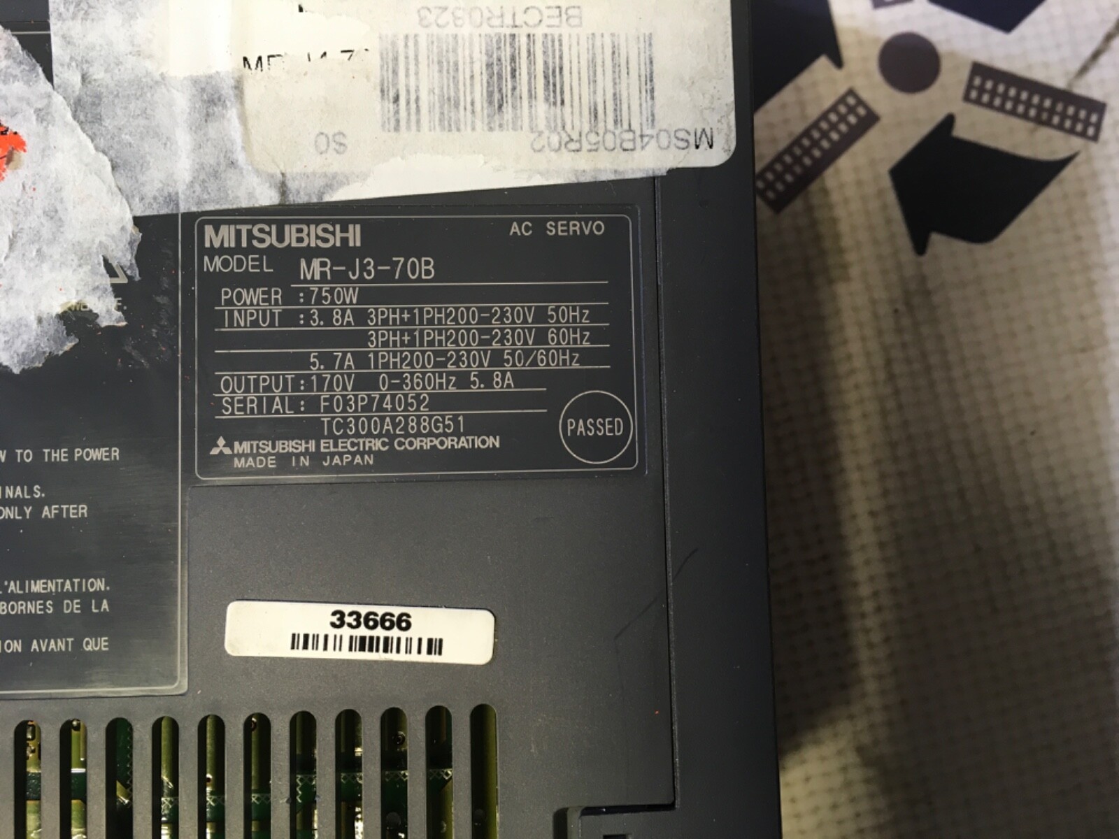 Mitsubishi AC Servo drive, MR-J3-70B, missing cover, NOS, LG-2556