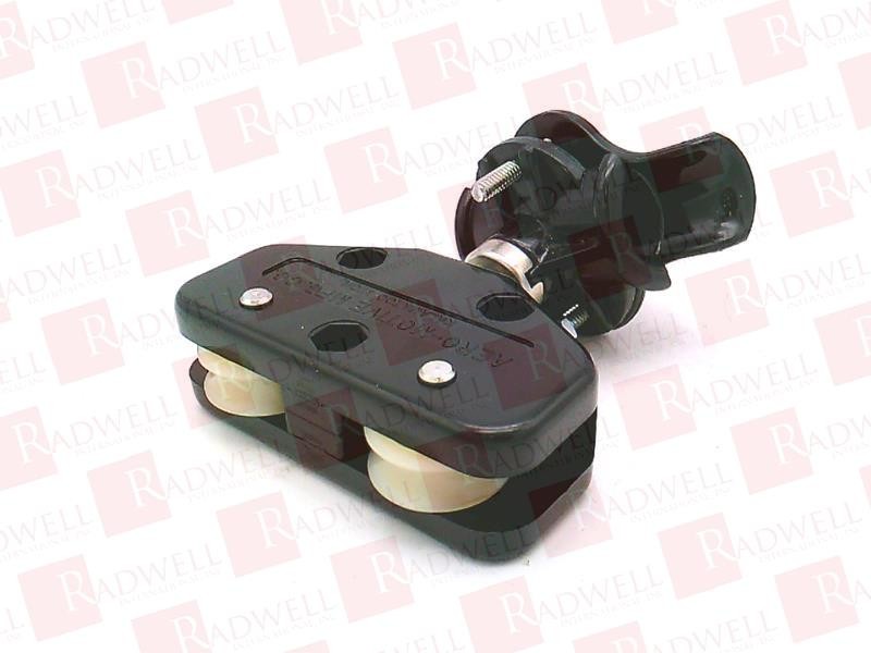 MOLEX 5121 / 5121 (NEW NO BOX)