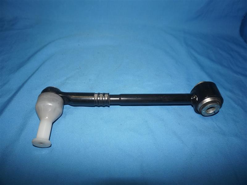8L14-5A814-AB 8L1Z5A972AB Rear Upper Control Arm Brace Assy NEW NOB