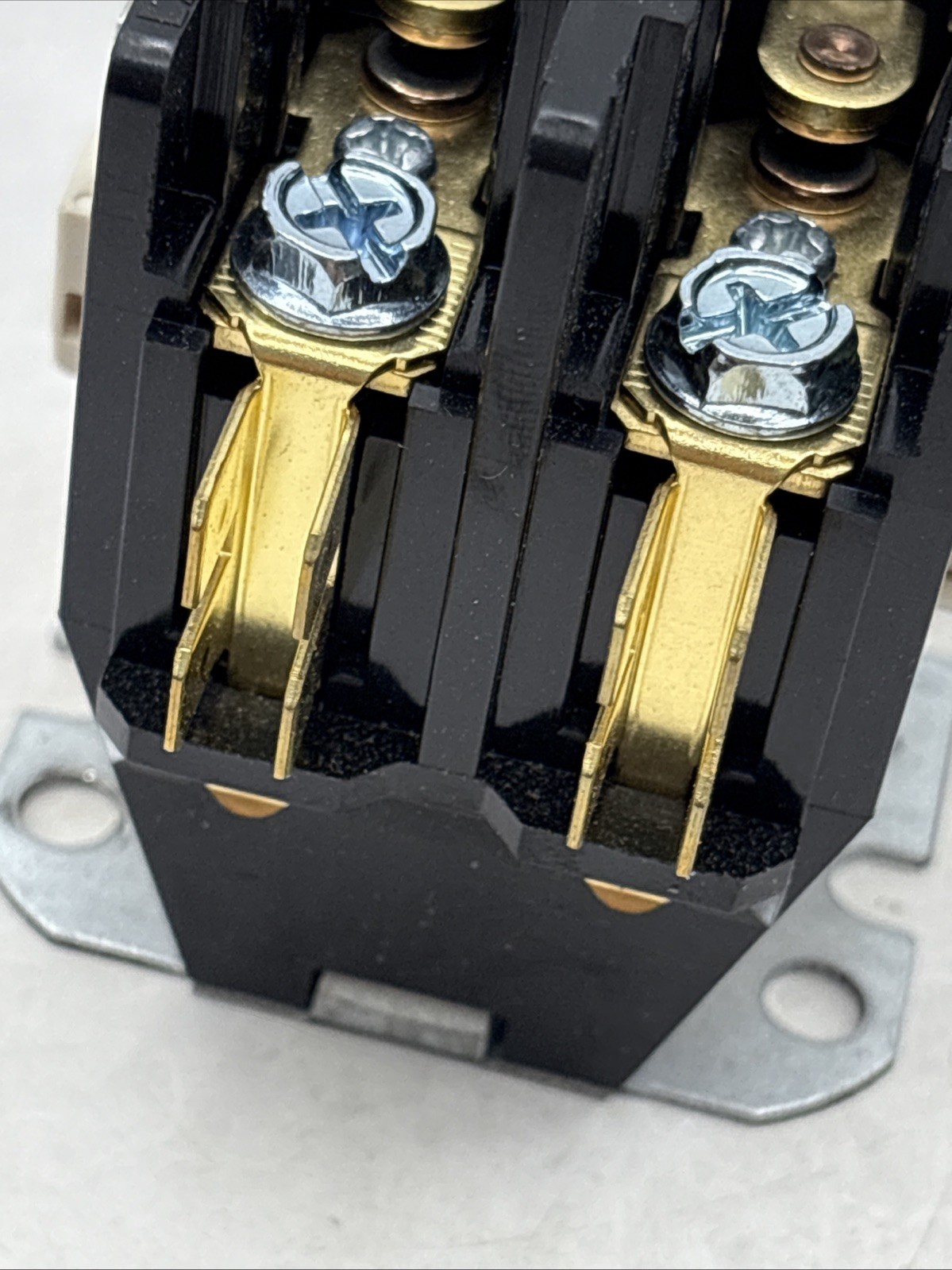 ABB DP30C2P-2 Definite Purpose Contactor 2 Pole 208/240 VAC
