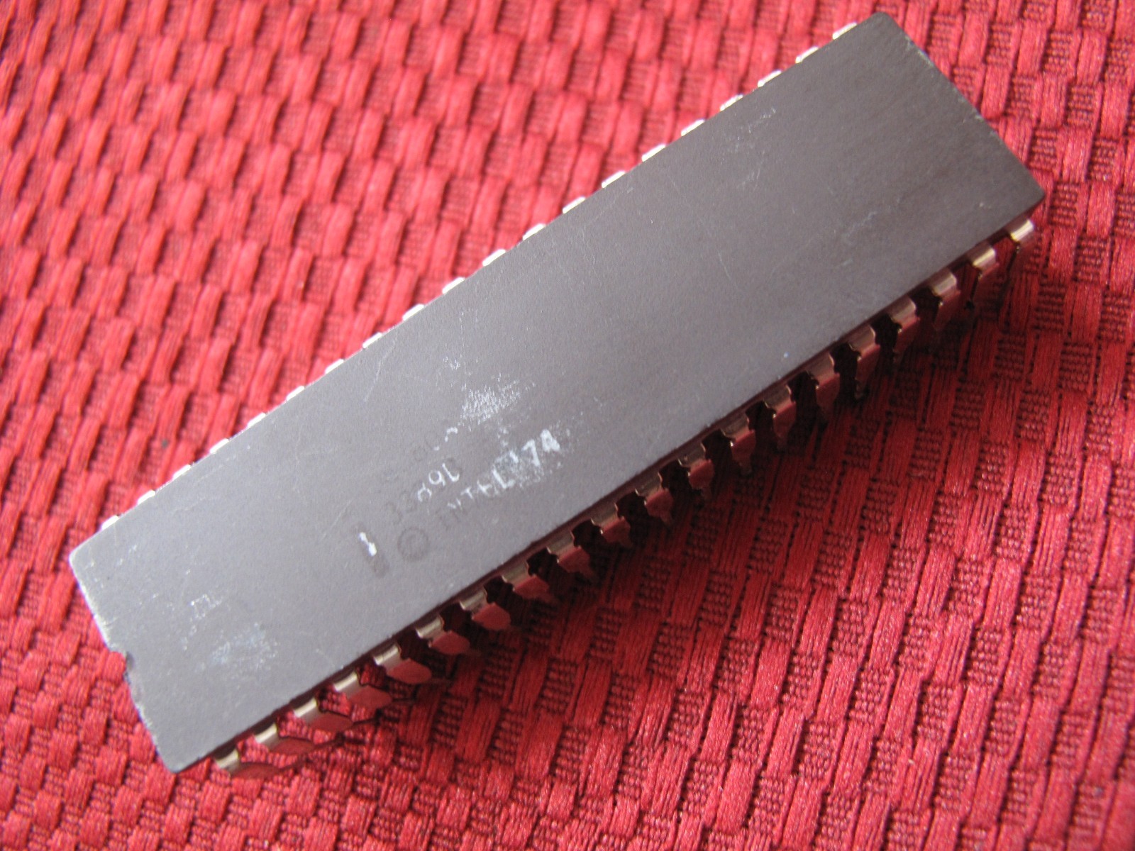 vintage Intel 8080 Lot Microprocessor Eprom Chips