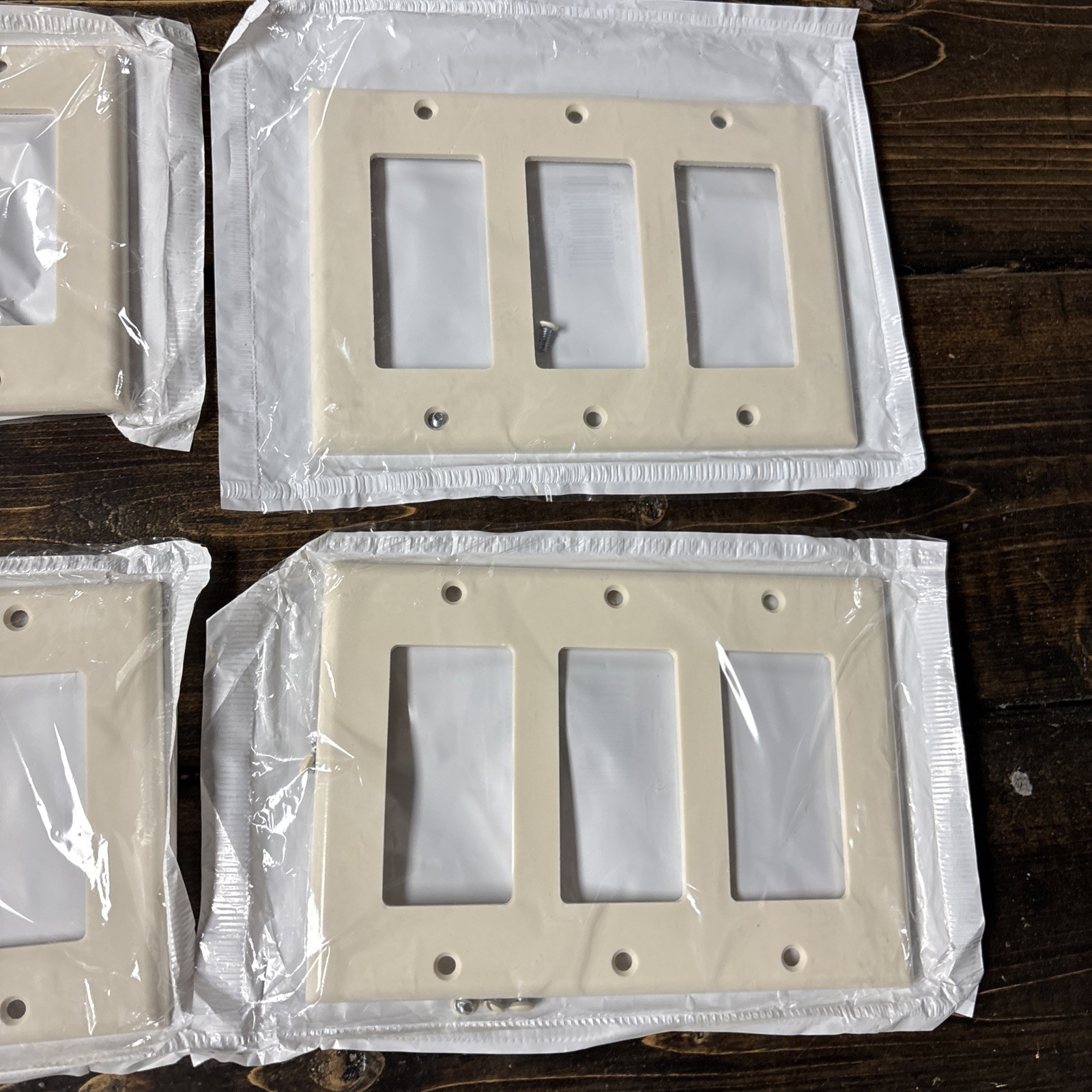 (6) Leviton 80411-T, Light Almond, (3) Decora/GFCI, 3-Gang, Standard Wallplate
