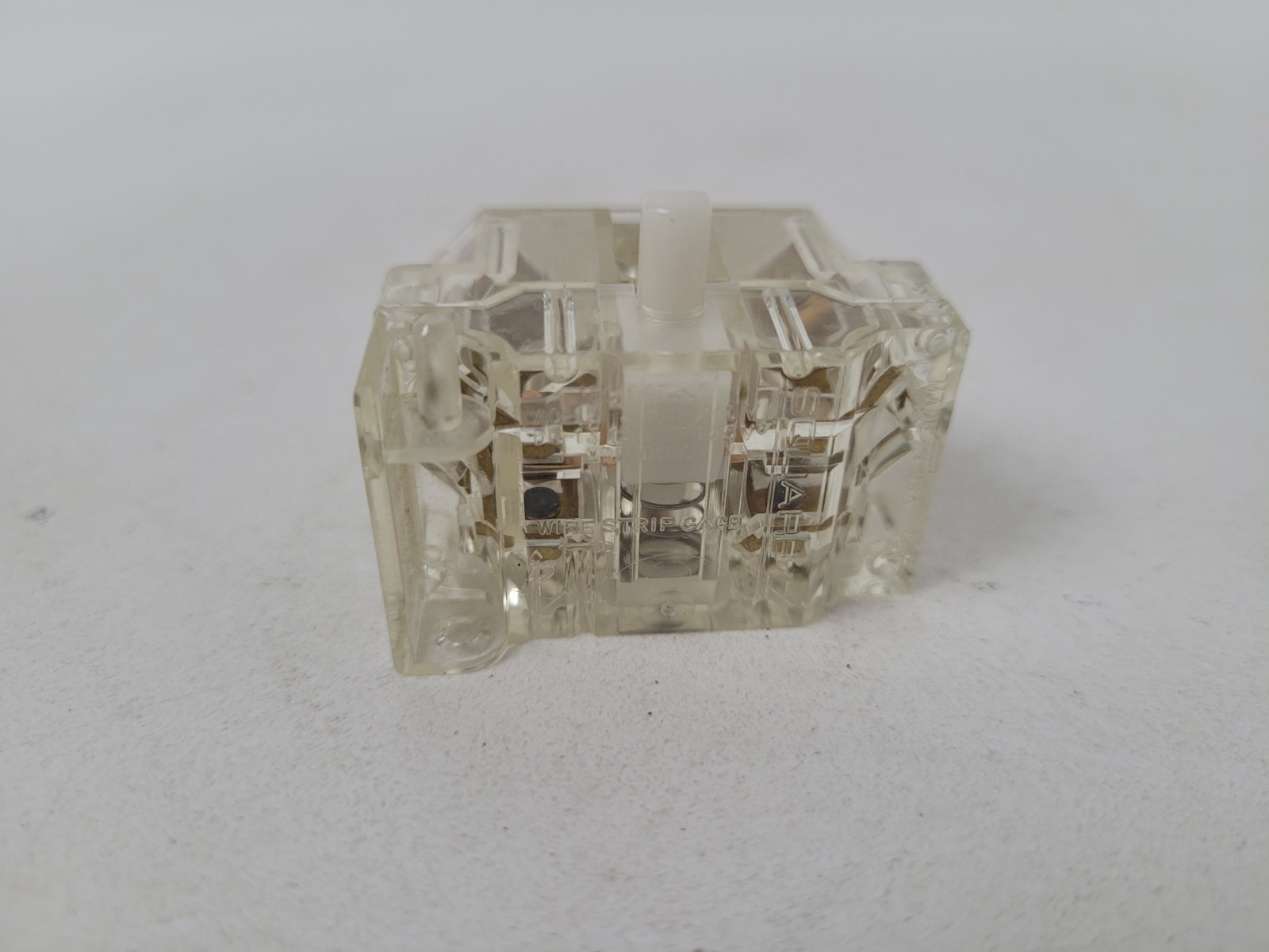 9001KA1 Square D Fingersafe Contact Block – Next Day Option – New
