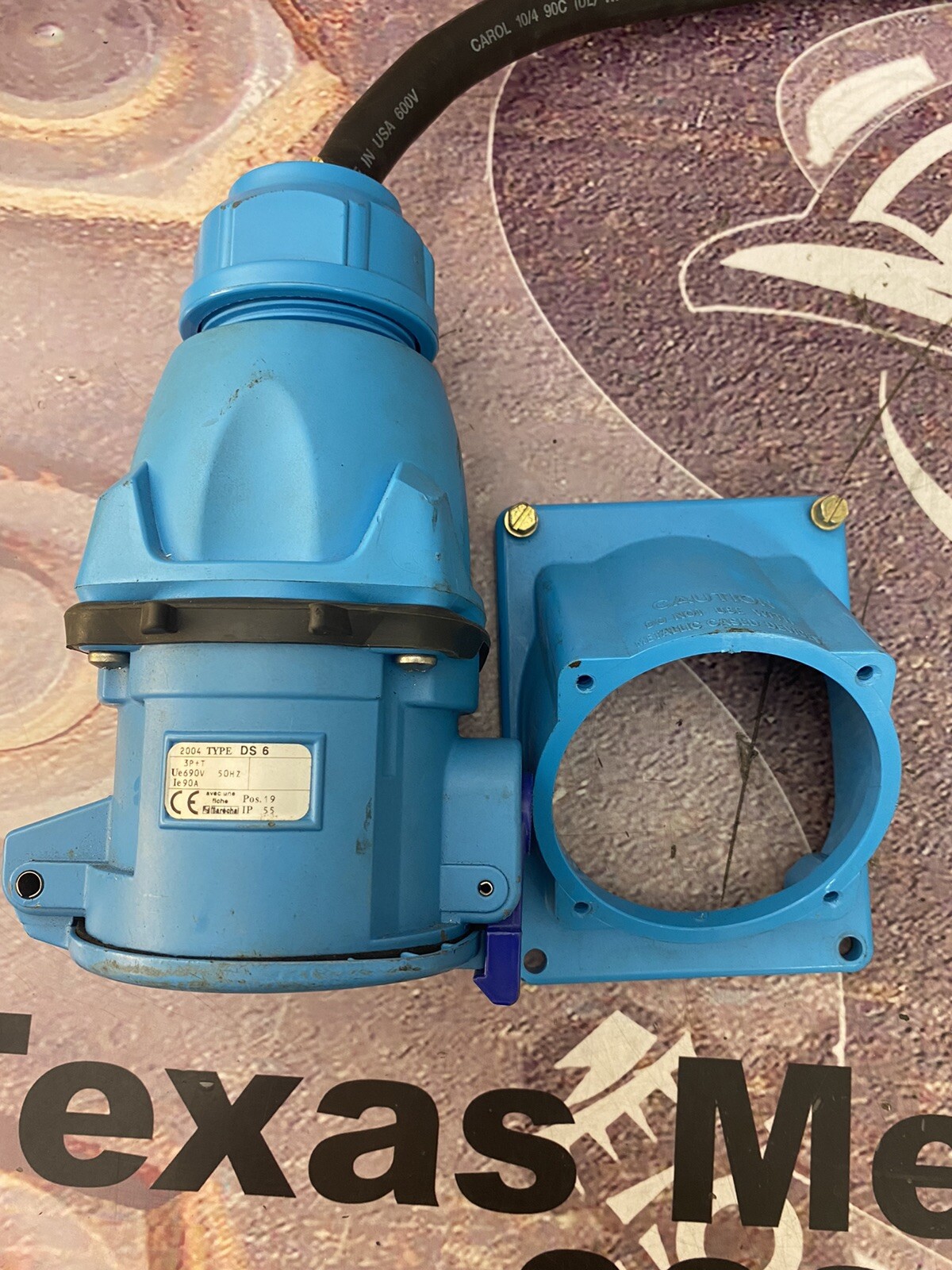 Carol P-7K-123033 10/4 90C (UL) with Marechal 660-690V