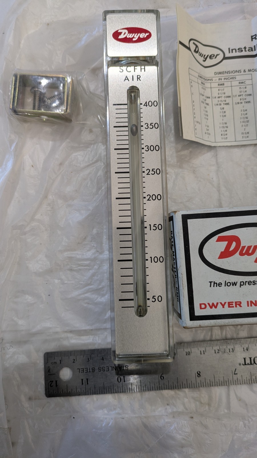 DWYER RATE MASTER FLOWMETER RMB-55 RMB SERIES 70PSI TEMP 130 F
