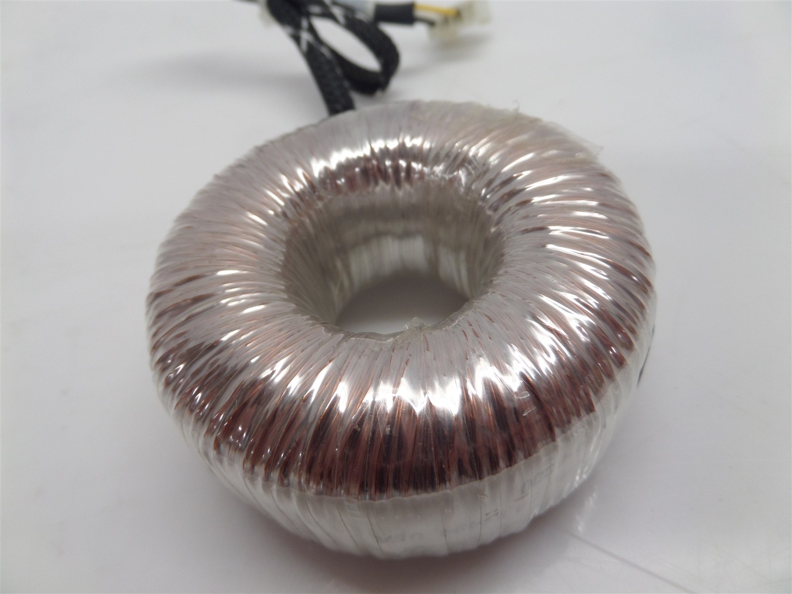 Powertronix Autotransformer AA-06532 220V Input 110V Output