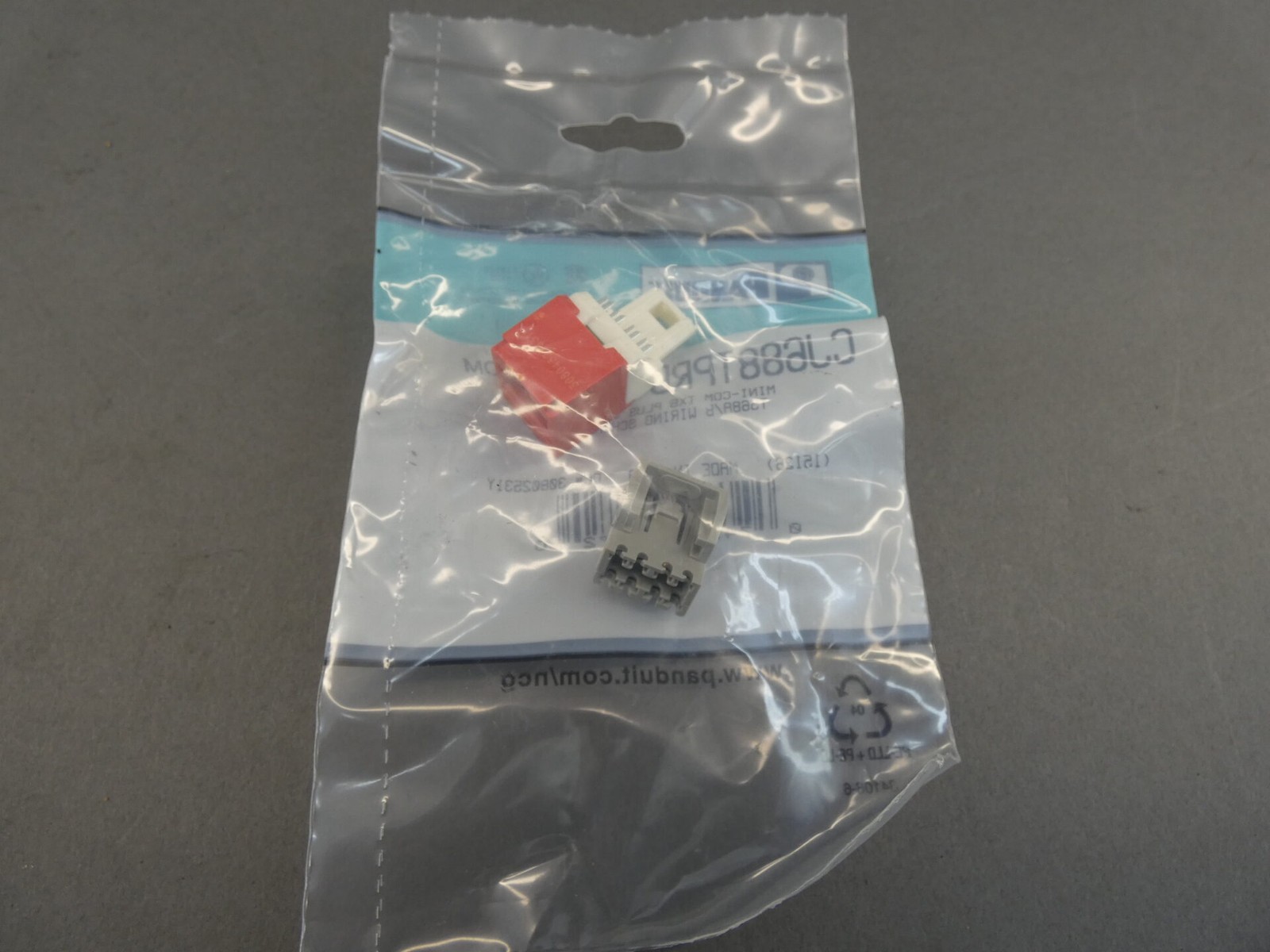 Panduit CJ688TPRD Mini-Com TX6 Plus Series Class E, 8-Position UTP Jack Modul…