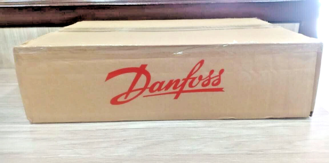 1PC ETS 400 034G3501 DANFOSS Electric expansion valve- Brand New