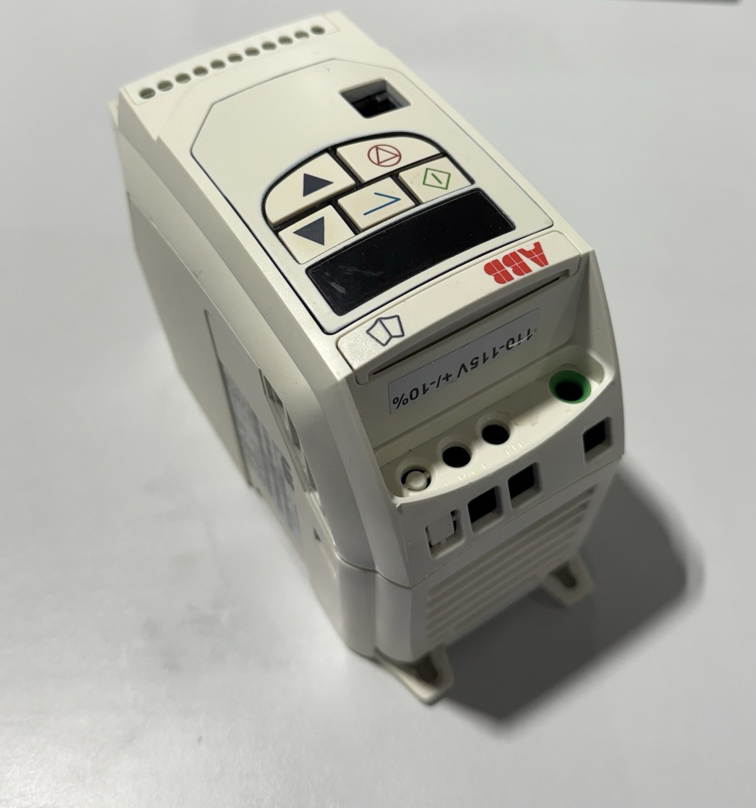 ABB ACS255-01U-02A3-1 Micro AC Drive 0.5 HP *GREAT CONDITION*