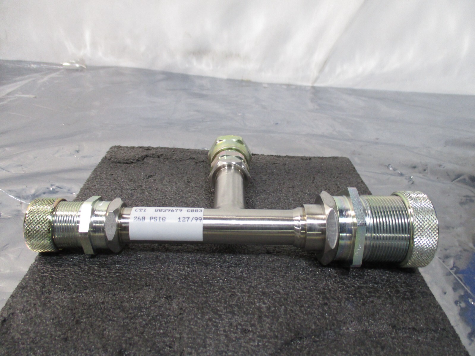 AMAT 3300-05698 Fitting Aeroquip Adaptor Helium, 110648