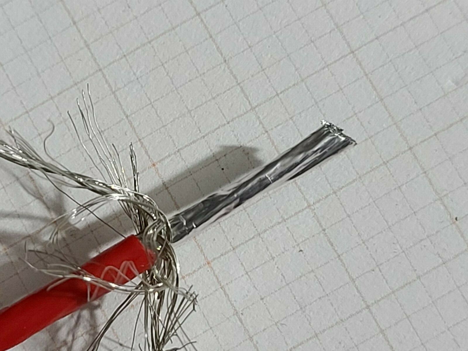 Belden Wire 83506 24/6C FEP/FEP Multi-Shield Control Cable 200C CMP Red /10ft