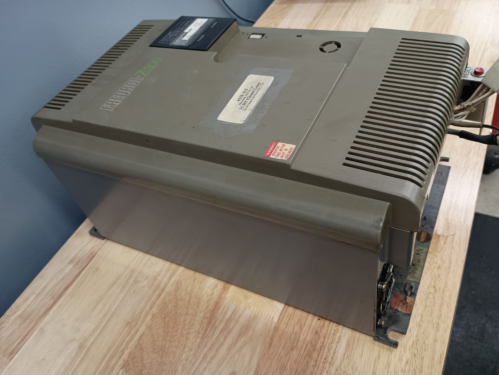 Mitsubishi FREQROL-Z300 FR-Z320-11K-UL 10HP Inverter CORE AS-IS