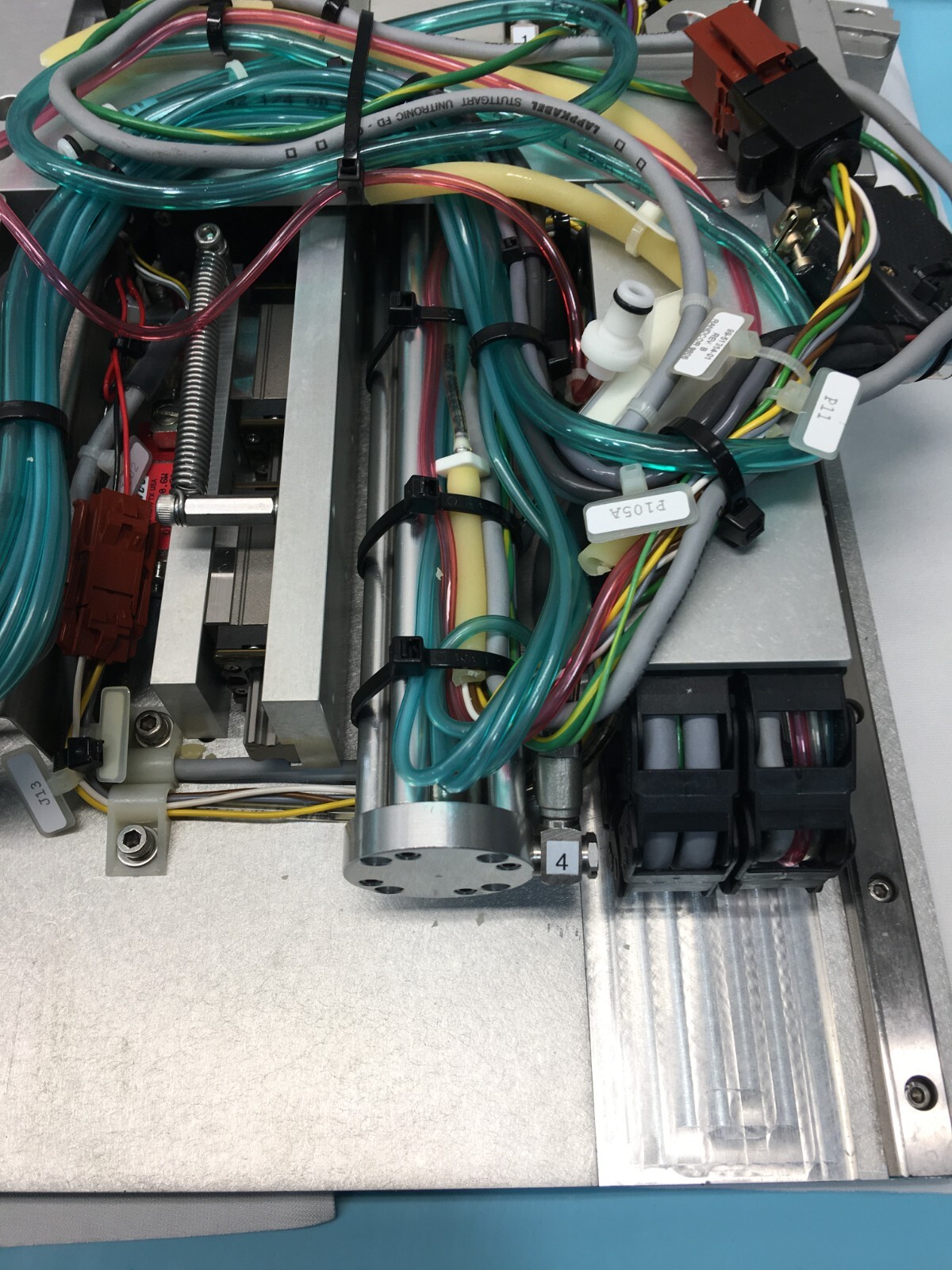 Silicon Valley Group SVG 99-46450-01 Wafer Shuttle Arm Robot Assy SE, 149455