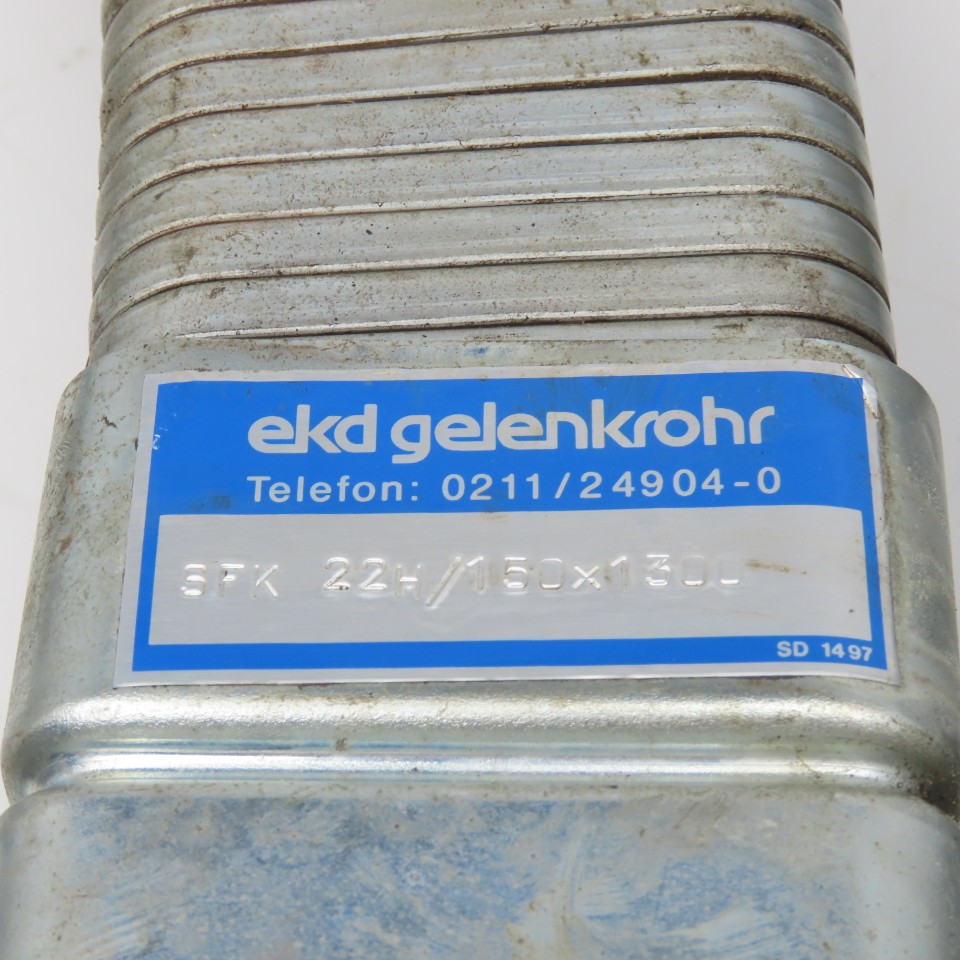 EDK Gelenkohr 2-1/4″ x 3″ Flexible Steel Feed Thru Wireway Cable Carrier 51″ OAL