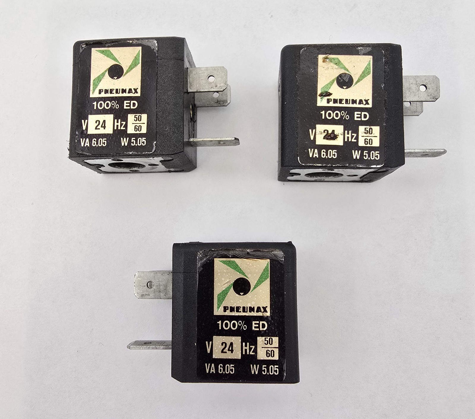 Steward 28S2001-0P0 EMI 280 Ohms at 100 MHz Material Grade 28 Split Ferrite Core