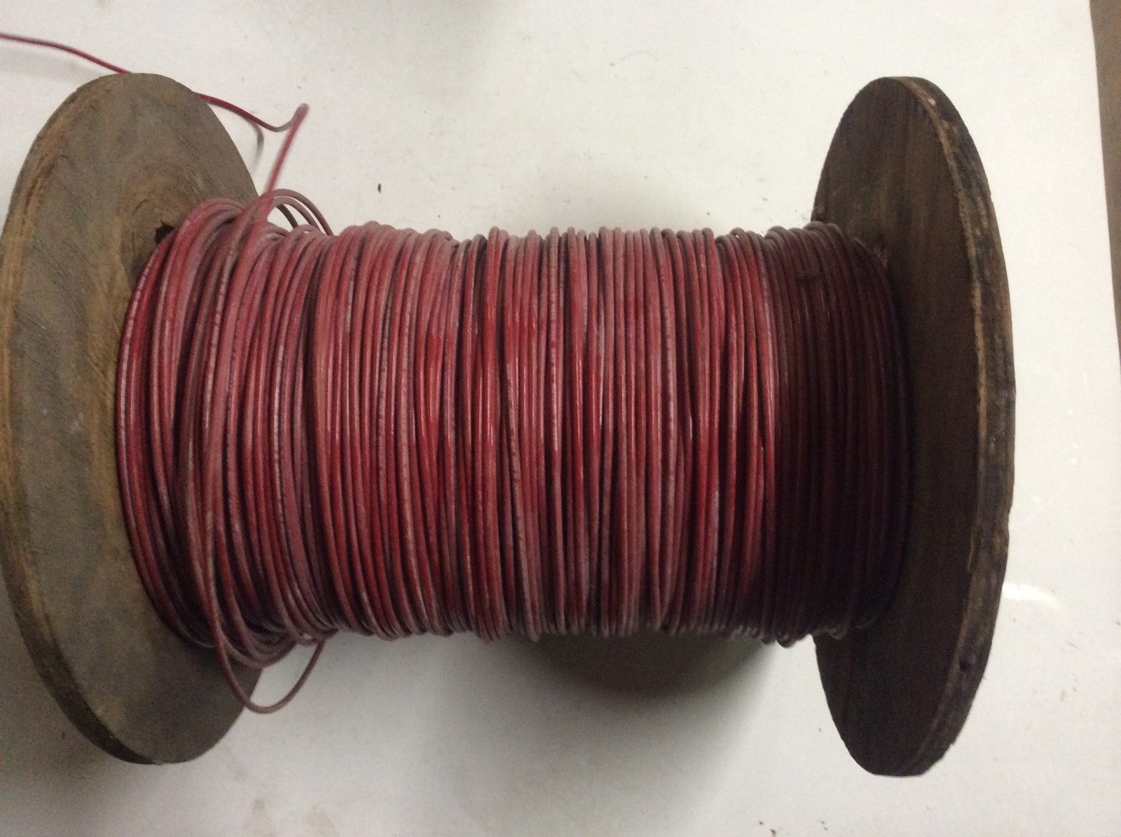 1 FOOT 12″ OF RED 12VW-1 SOLID COPPER WIRE THHN/THWN 600V GAS & OIL RESISTANT