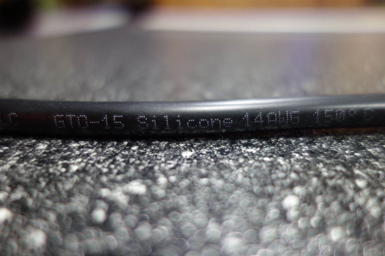 NEON GTO WIRE, BLACK High Voltage SILICONE Cable for Neon Transformer 25 FEET*