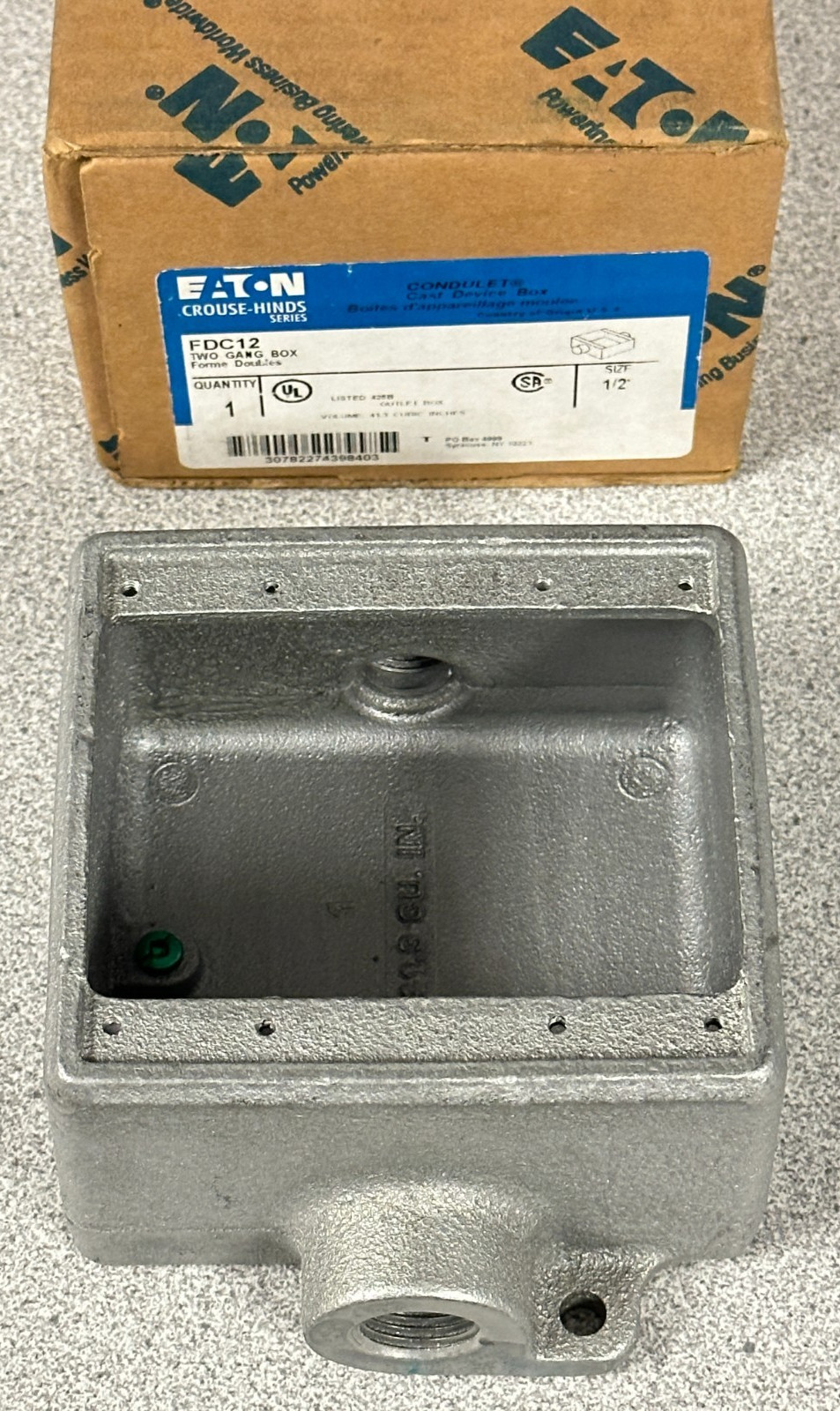 NEW Eaton Crouse Hinds FDC12 2-Gang 2 3/4″ Hub Iron Alloy Deep Device Box