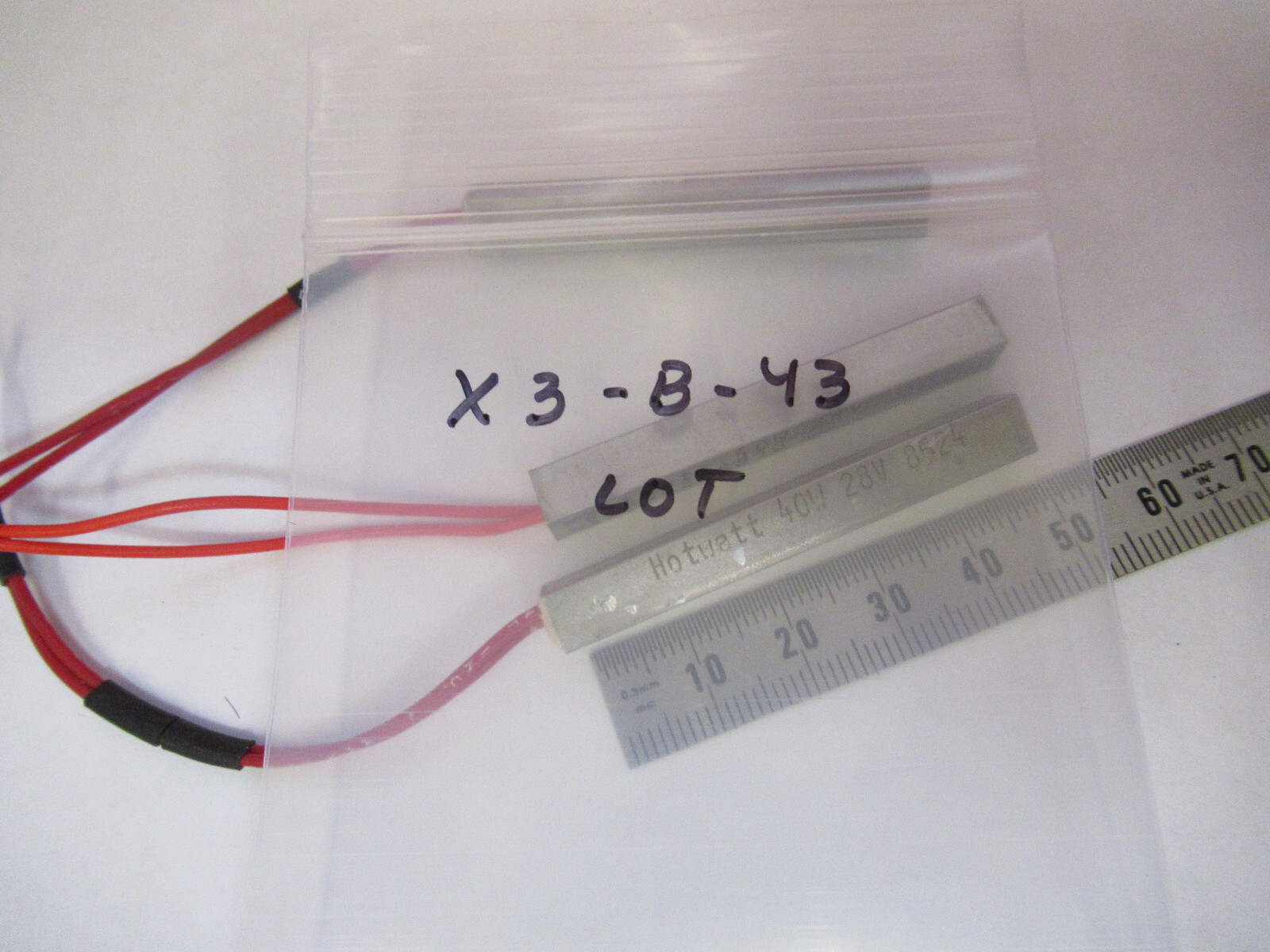 LOT HIGH VACUUM CARTRIDGE HEATERS 40W 28V AS PICTURED X3-B-43