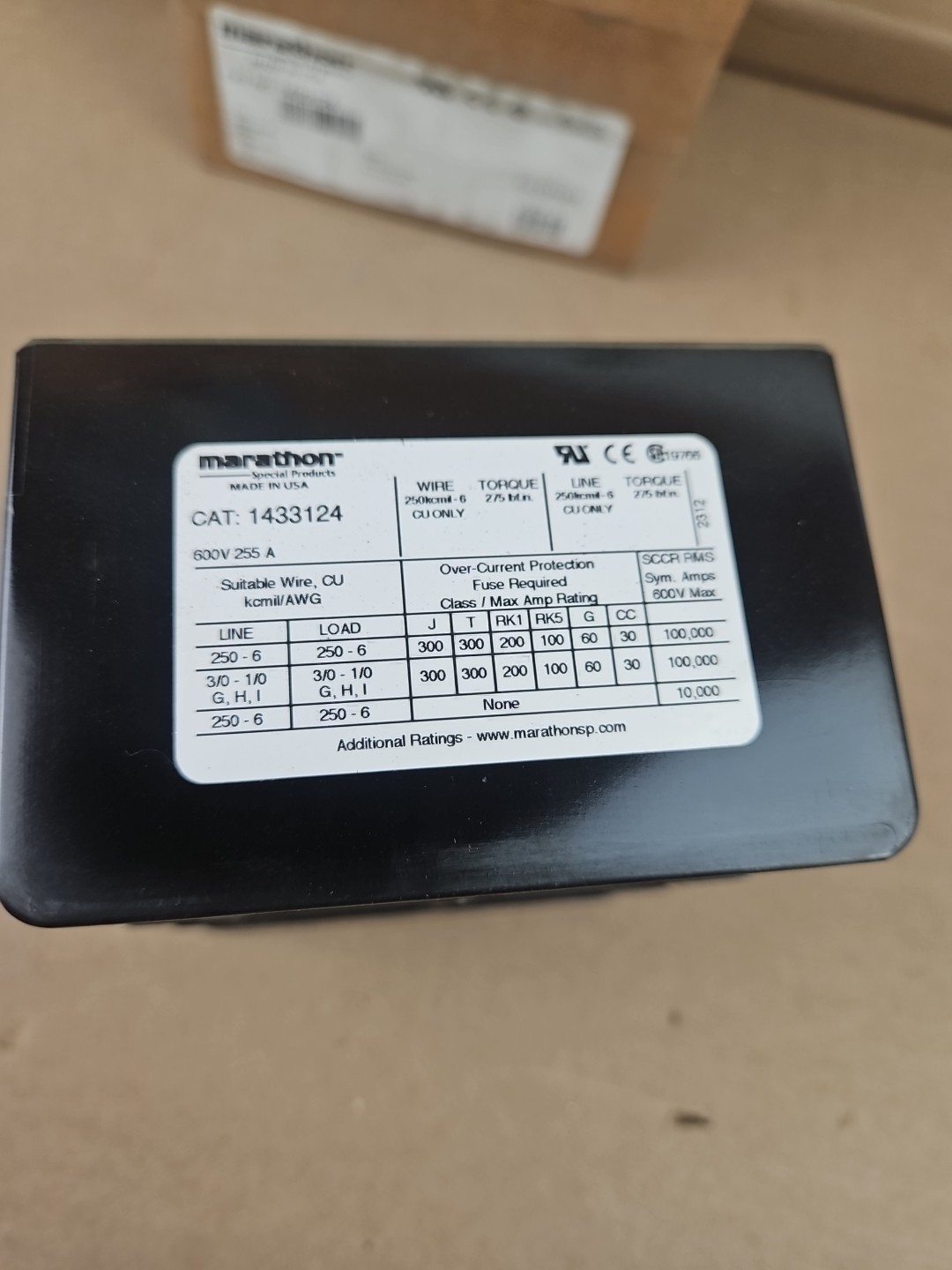 Marathon 1433124 Power Splicer Block CU 3Pole 600V AC/DC 255A 250kcmil #6 Copper
