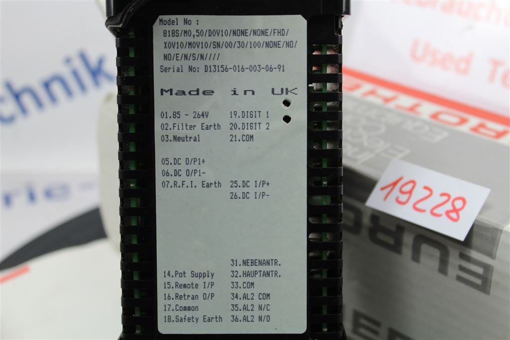 Eurotherm 6250 818s/MO50/D0V10/NONE/FHD Regulator