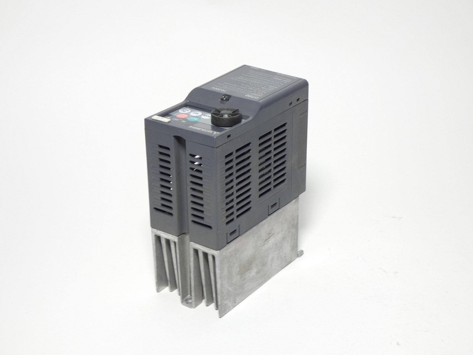 Mitsubishi FR-D720S-042-NA Drive Inverter 4.2A 200-240V 3PH D700