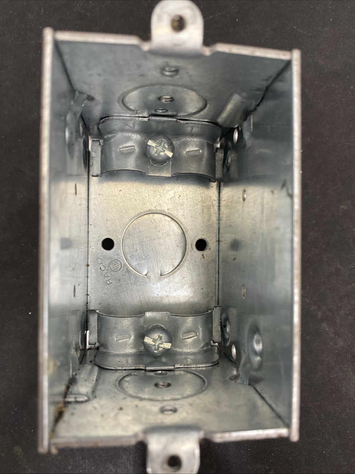 Leveling Bumps Switch Box,3 x 2-1/2 In. Deep – 528