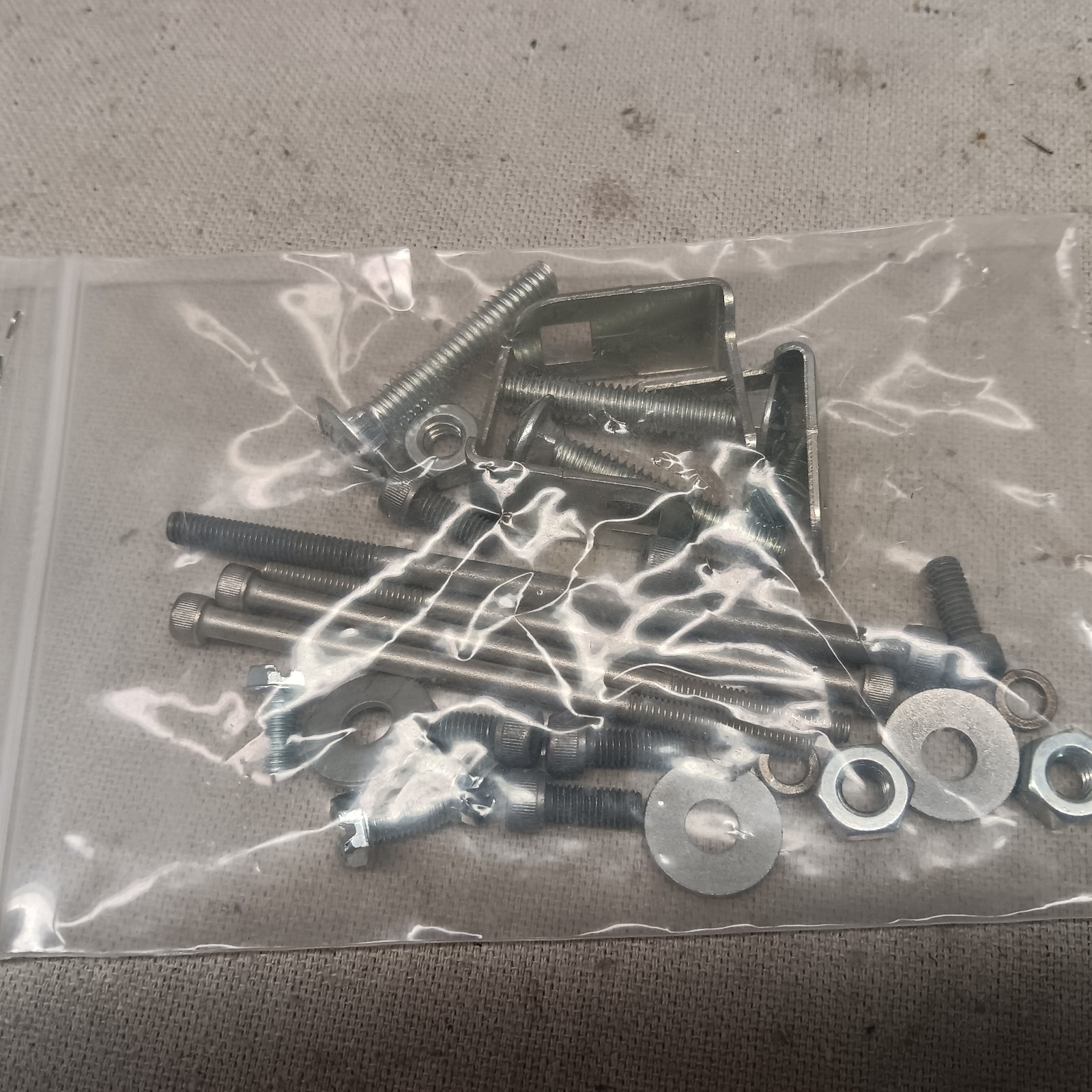 *NEW* GE Bus Bar Finger Kit Electrician Surplus Breaker Mounting Hardware