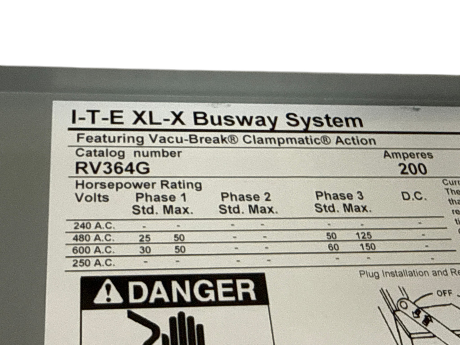 SIEMENS ITE RV364G 200A 600V 3-PHASE XL-X FUSIBLE BUS PLUG VACU-BREAK NEW