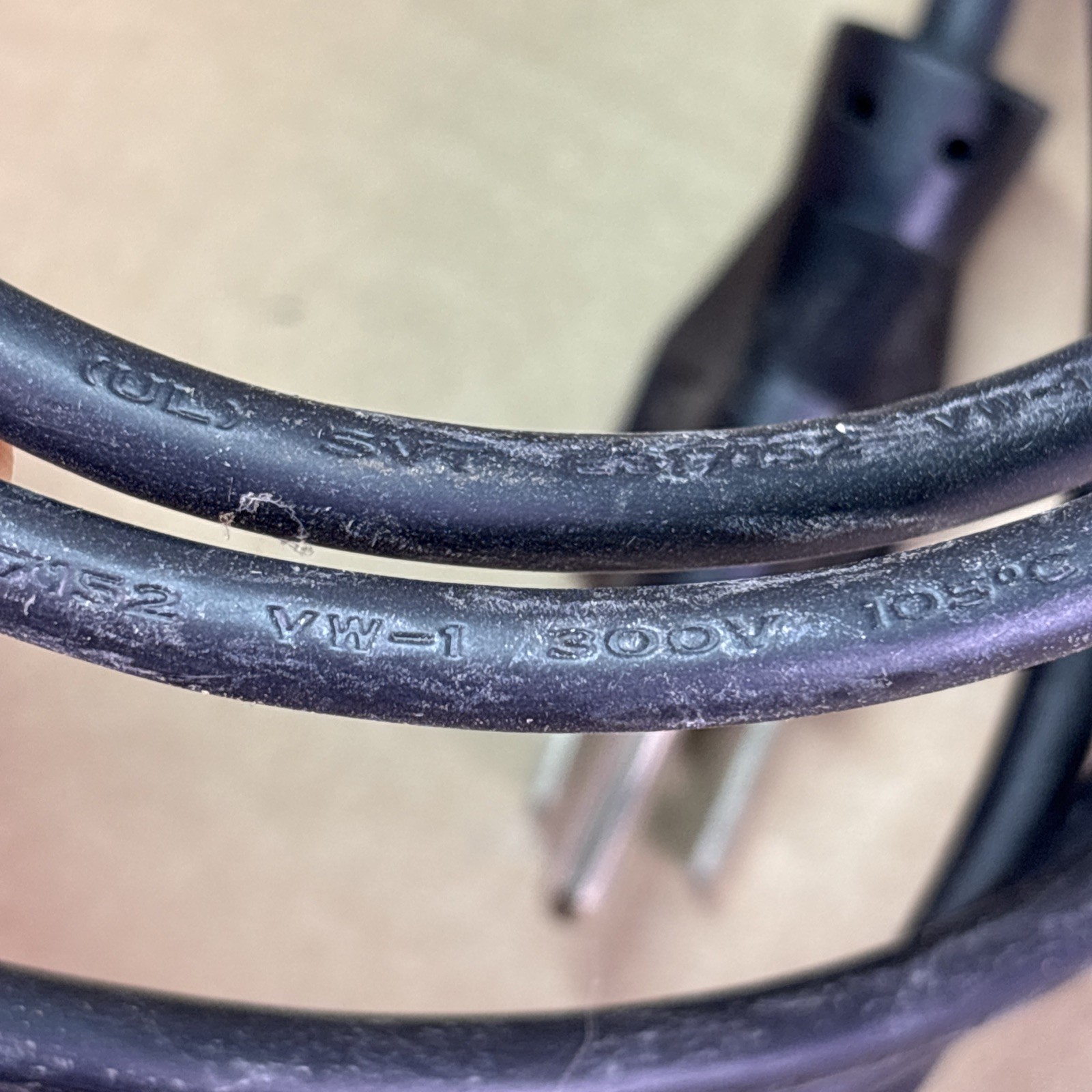 Used Baohing CSA SVT LL112007-1 VW-1, 18AWG LF, 300V, 105C, 5ft Power Cable