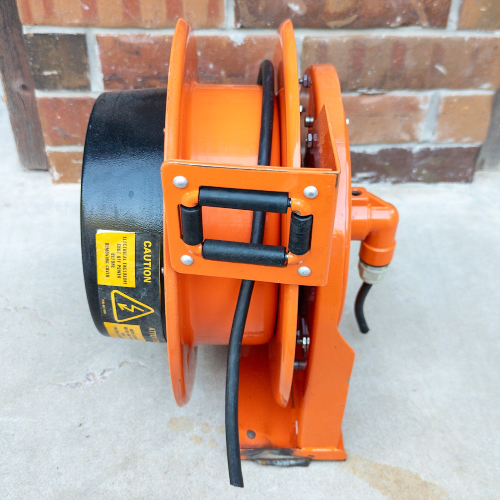 Hubbell Industrial Series Reel GCA16350-SR 50′ Single Receptacle 10A 16AWG USA